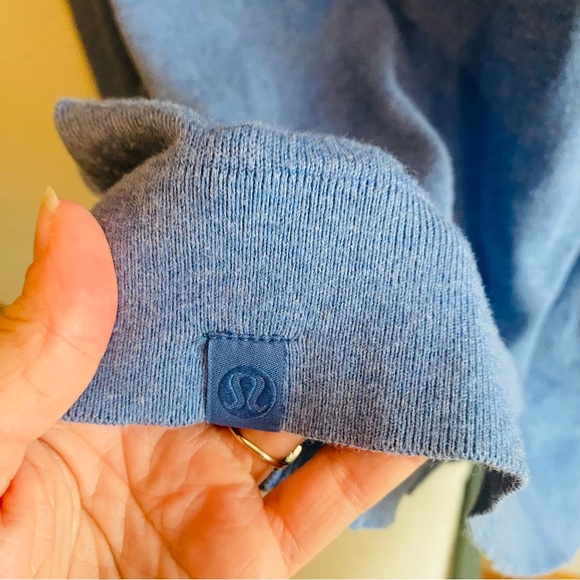 Lululemon Silk-Blend Crewneck Sweater Light Blue Size 8 - Picture 9 of 9